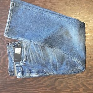 Citizens of humanity, demy crop flare